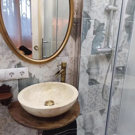 Aparthotel 9 Private Barcelona