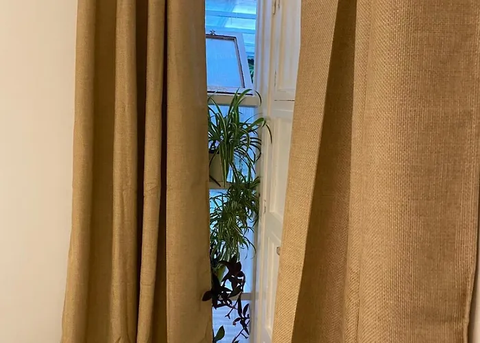 9 Private