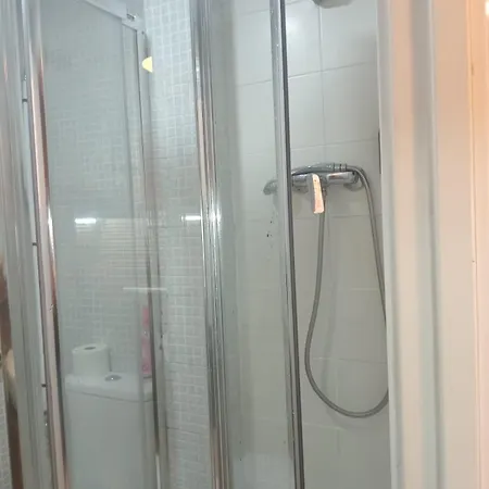 9 Private Aparthotel